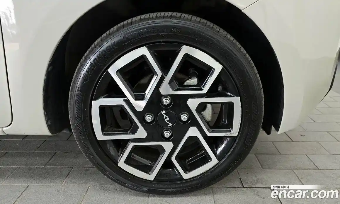 Kia Ray 2024 1.0 Автомат в Москве № 716043, фото 5