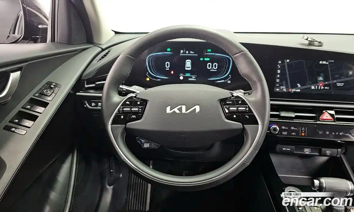 Kia Niro 2024 1.6 Автомат в Москве № 716128, фото 13