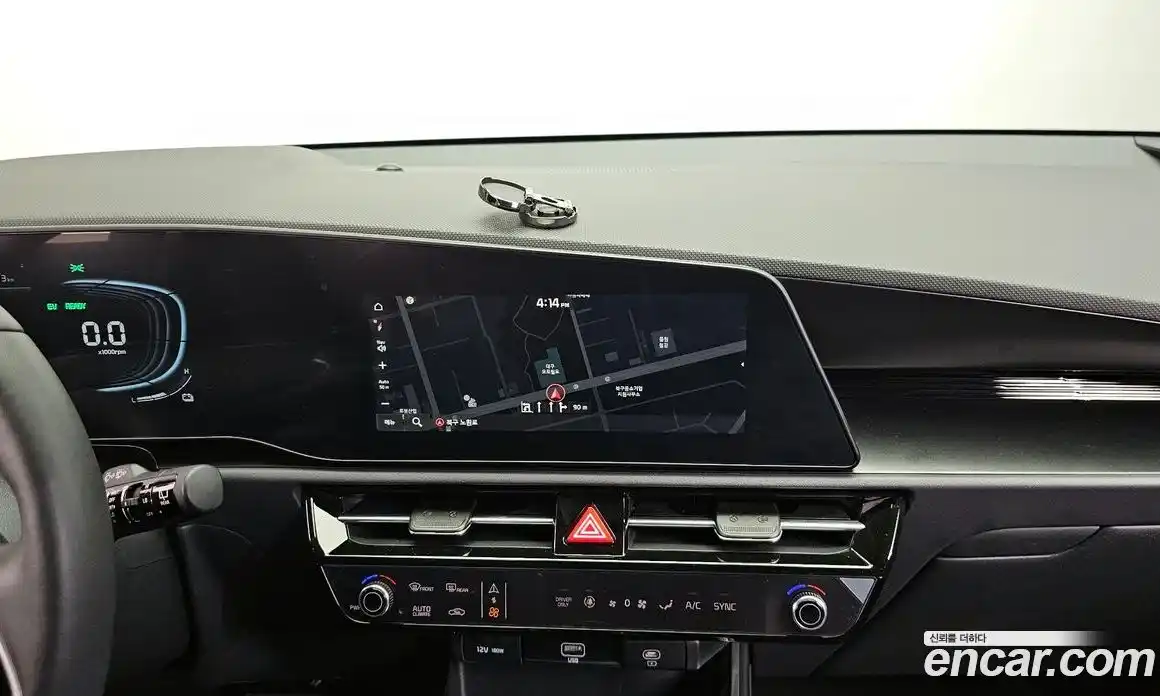 Kia Niro 2024 1.6 Автомат в Москве № 716128, фото 15