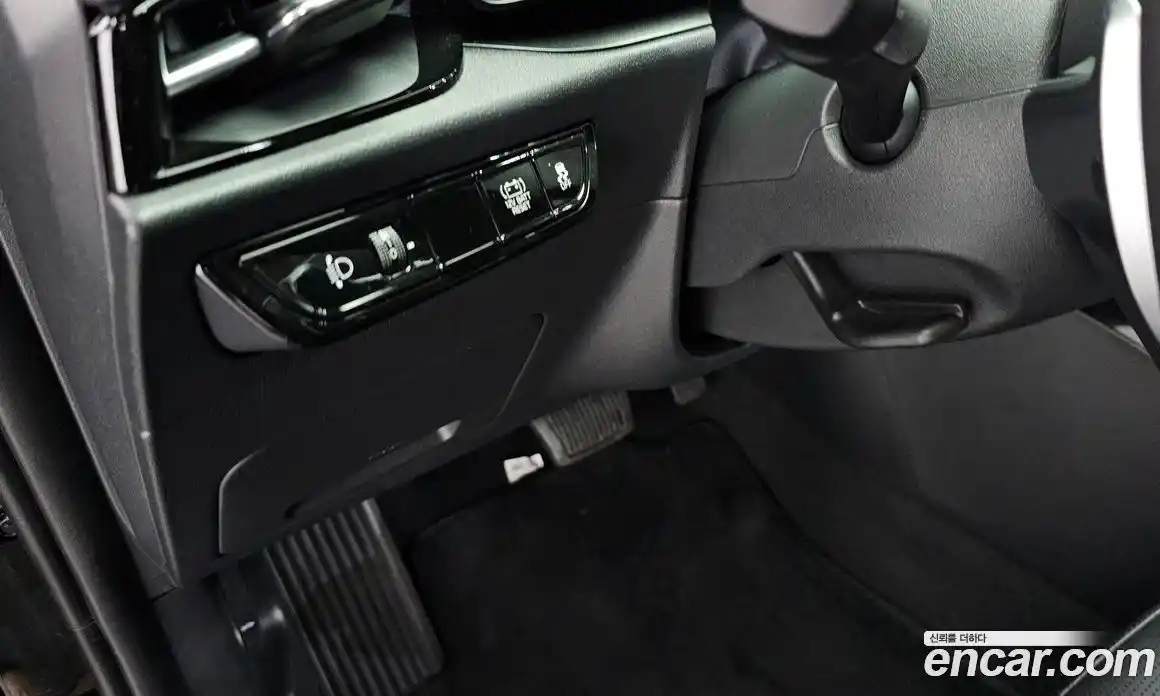 Kia Niro 2024 1.6 Автомат в Москве № 716128, фото 17