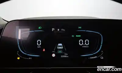 Kia Niro 2024 1.6 Автомат в Москве № 716128, миниатюра 8