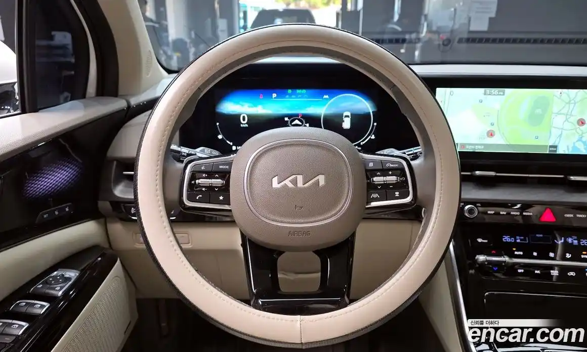 Kia Canival 2023 3.5 Автомат в Москве № 716143, фото 13