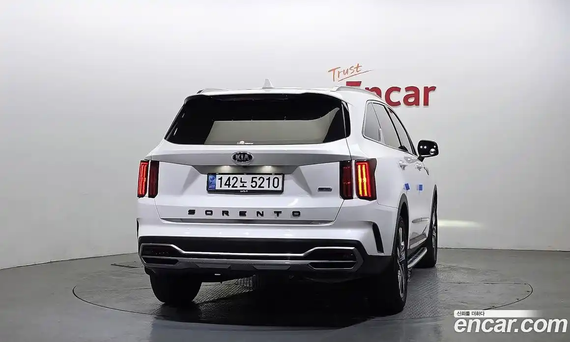 Kia Sorento 2021 1.6 Автомат в Москве № 716211, фото 4