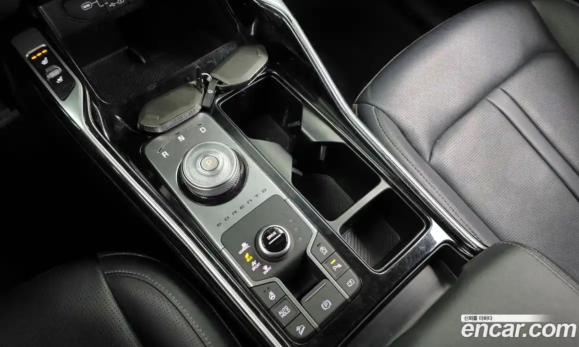 Kia Sorento 2023 2.2 Автомат в Москве № 716370, фото 9