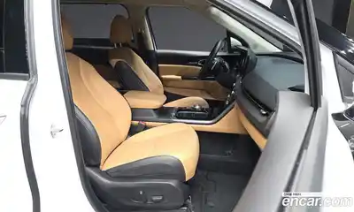 Kia Canival 2023 2.2 Автомат в Москве № 716449, миниатюра 11