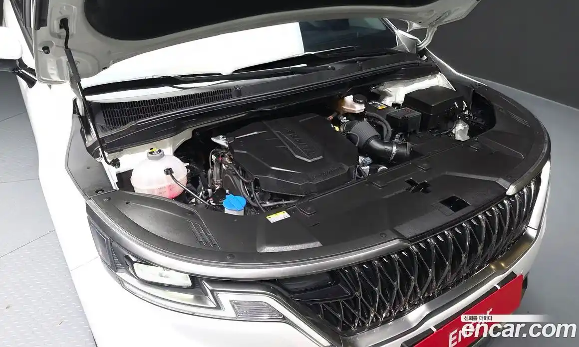 Kia Canival 2023 2.2 Автомат в Москве № 716449, фото 6