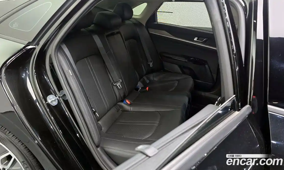 Kia K5 2023 2.0 Автомат в Москве № 716617, фото 12