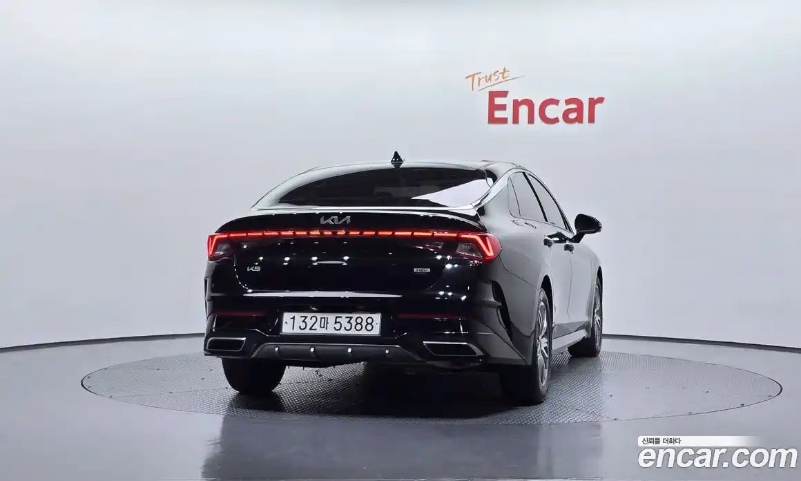 Kia K5 2023 2.0 Автомат в Москве № 716617, фото 4