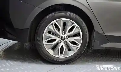 Kia K5 2023 2.0 Автомат в Москве № 716617, миниатюра 5