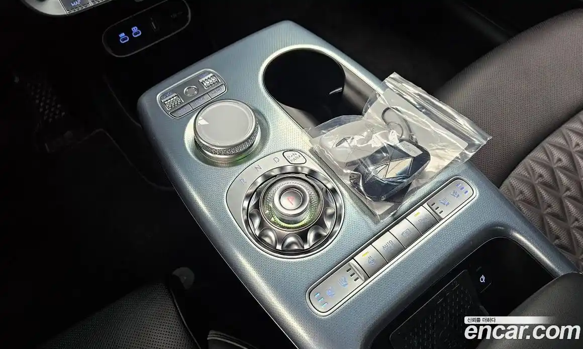 Genesis GV60 2023 0.1 Автомат в Москве № 716719, фото 9