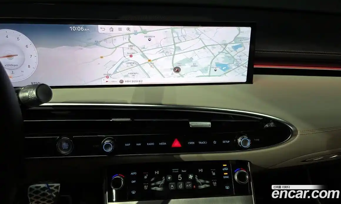 Genesis GV70 2024 3.5 Автомат в Москве № 716778, фото 14