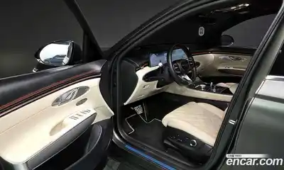 Genesis GV70 2024 3.5 Автомат в Москве № 716778, миниатюра 10