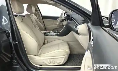 Genesis G70 2018 2.0 Автомат в Москве № 717098, миниатюра 11