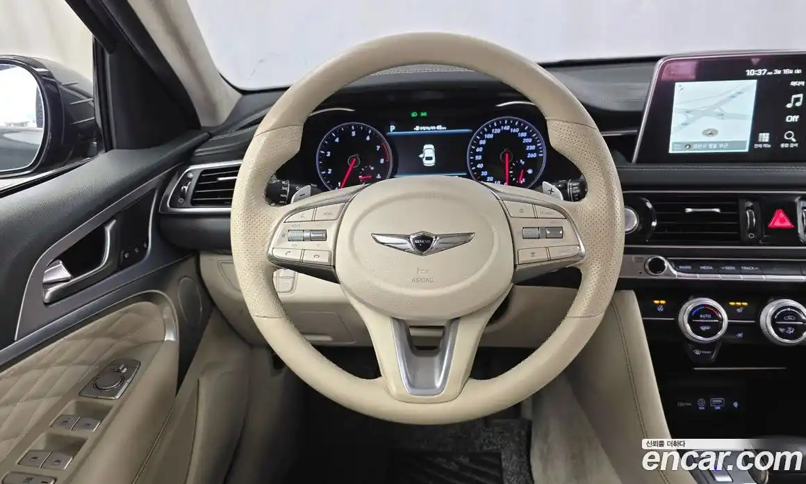 Genesis G70 2018 2.0 Автомат в Москве № 717098, фото 13