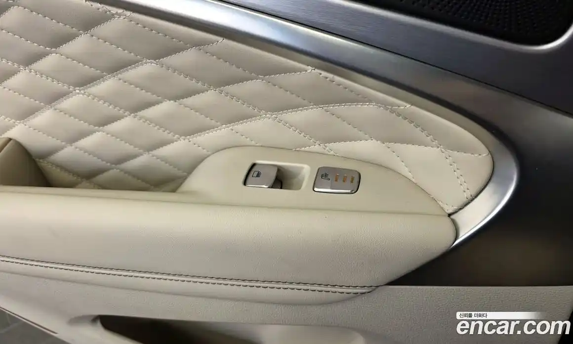 Genesis G70 2018 2.0 Автомат в Москве № 717098, фото 19