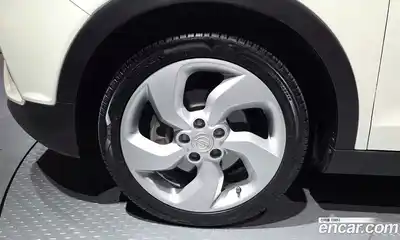 SsangYong TIBOLI 2015 1.6 Автомат в Москве № 717964, миниатюра 5