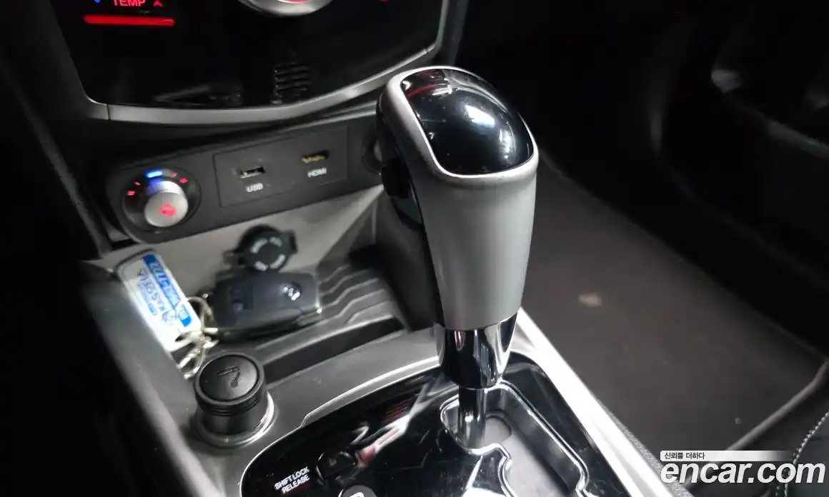 SsangYong TIBOLI 2015 1.6 Автомат в Москве № 717964, фото 9