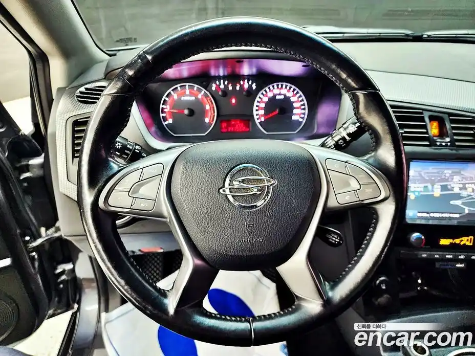 SsangYong Korando 2016 2.0 Автомат в Москве № 718436, фото 12