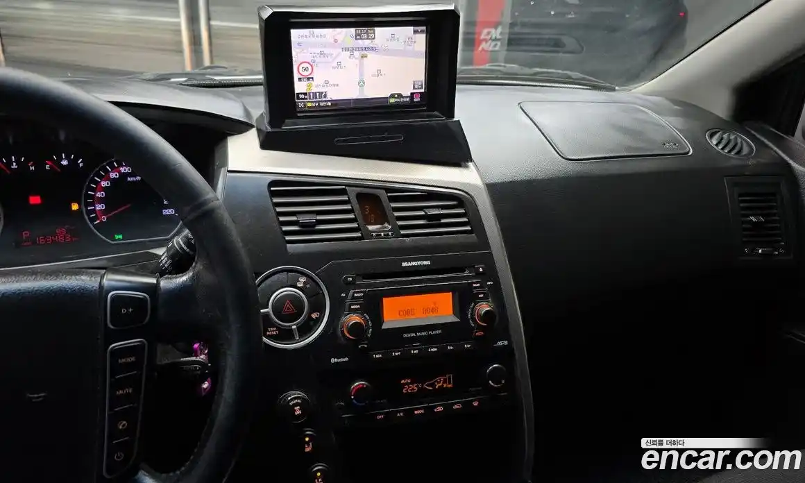 SsangYong Korando 2014 2.0 Автомат в Москве № 718572, фото 15