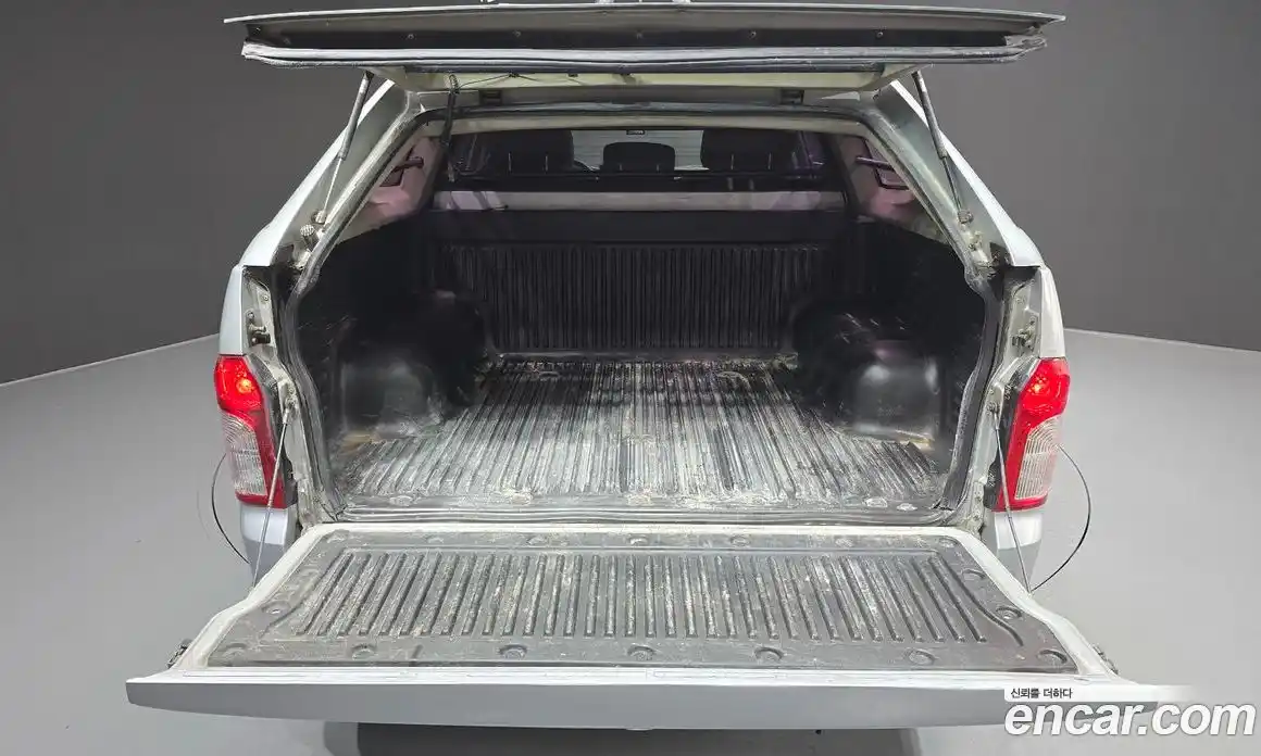 SsangYong Korando 2014 2.0 Автомат в Москве № 718572, фото 20