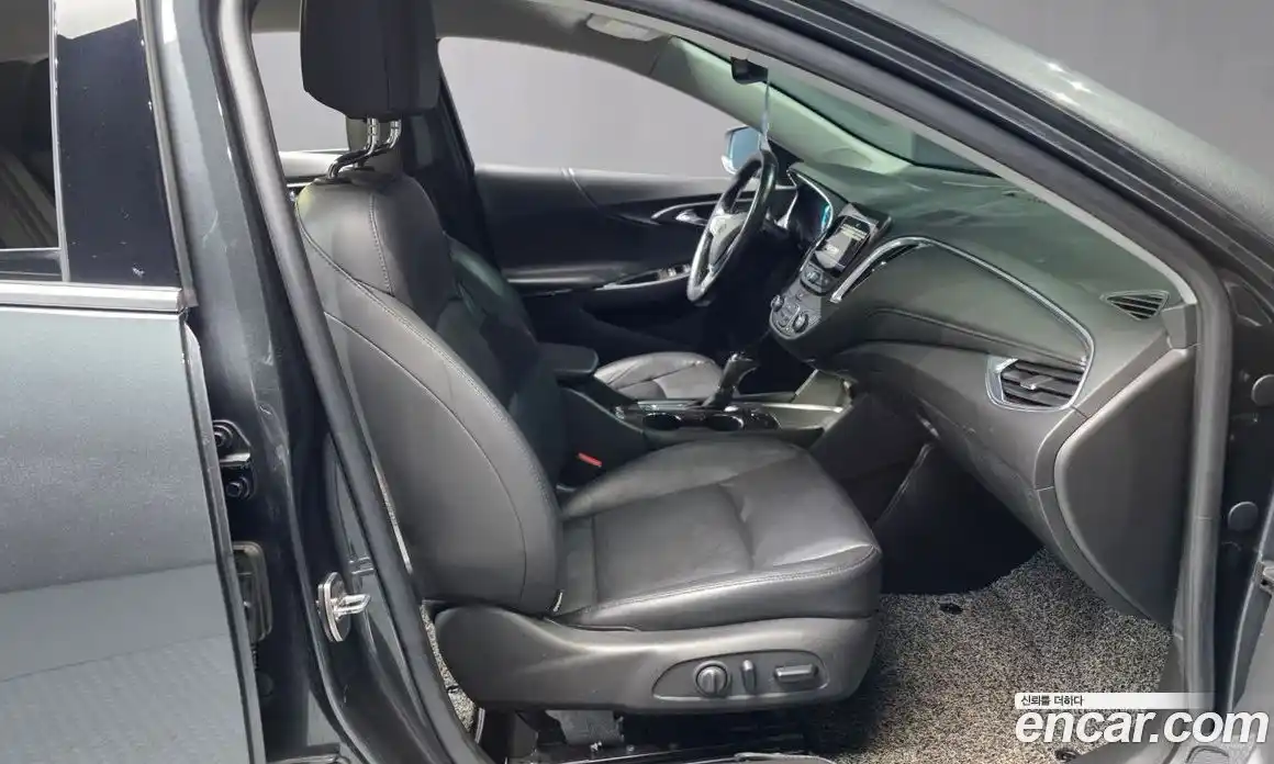 Chevrolet Malibu 2017 2.0 Автомат в Москве № 719134, фото 11