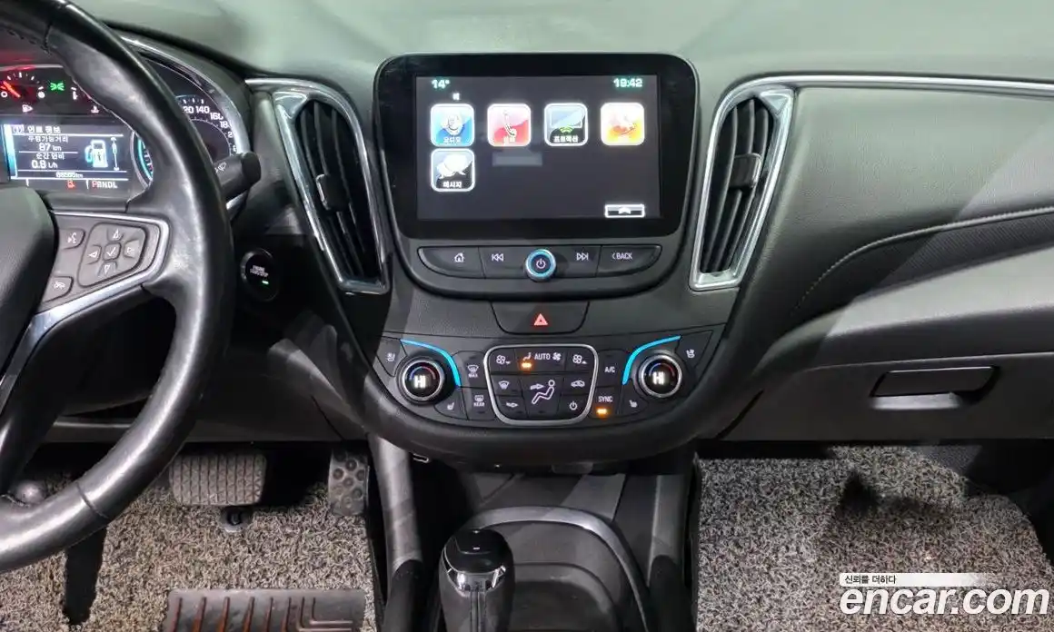 Chevrolet Malibu 2017 2.0 Автомат в Москве № 719134, фото 14