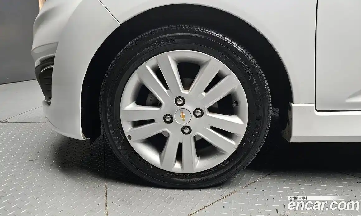 Chevrolet Spark 2015 1.0 Автомат в Москве № 719216, фото 5