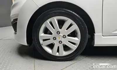 Chevrolet Spark 2015 1.0 Автомат в Москве № 719216, миниатюра 5