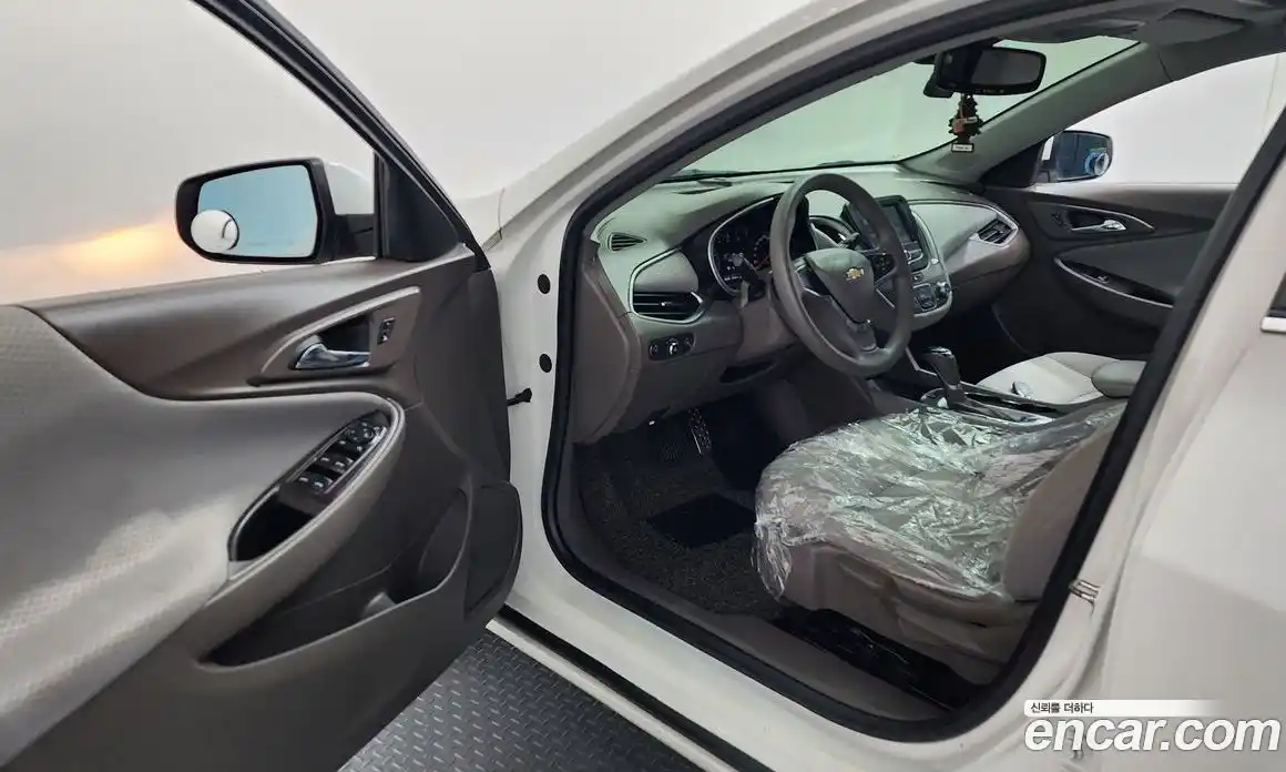 Chevrolet Malibu 2017 1.5 Автомат в Москве № 719364, фото 10