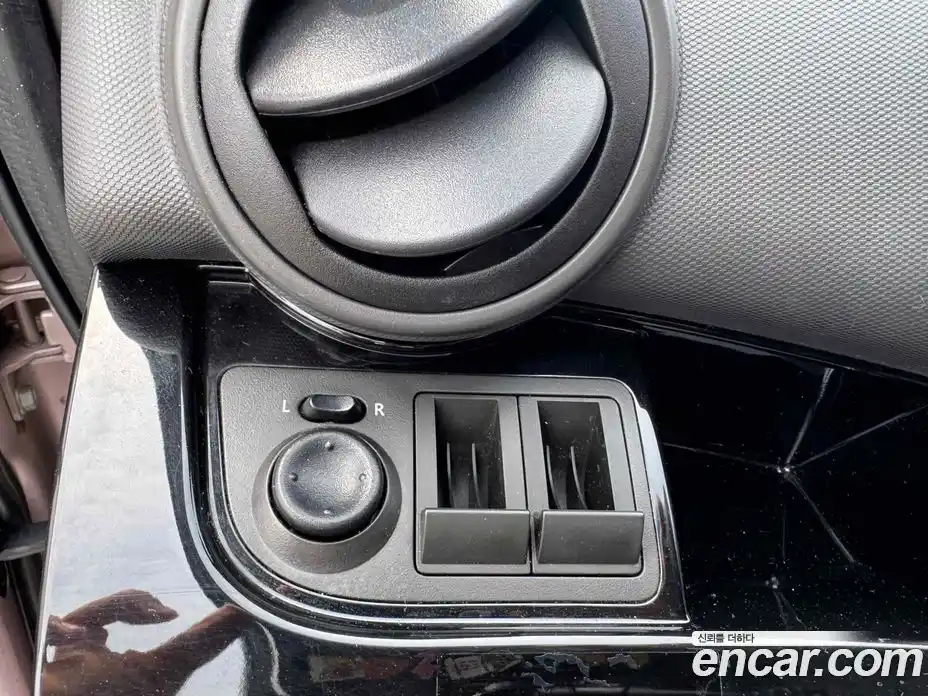 Chevrolet Spark 2012 1.0 Автомат в Москве № 719450, фото 13