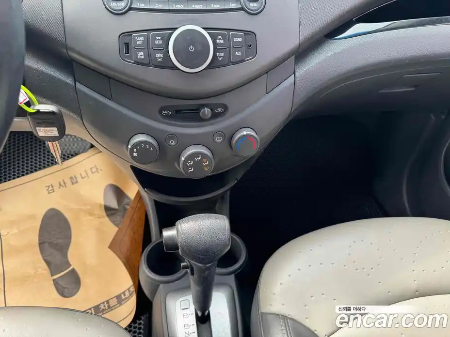 Chevrolet Spark 2012 1.0 Автомат в Москве № 719450, фото 15