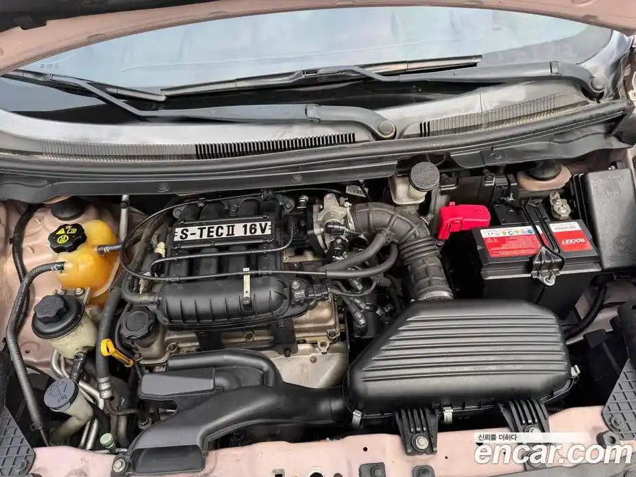 Chevrolet Spark 2012 1.0 Автомат в Москве № 719450, фото 16