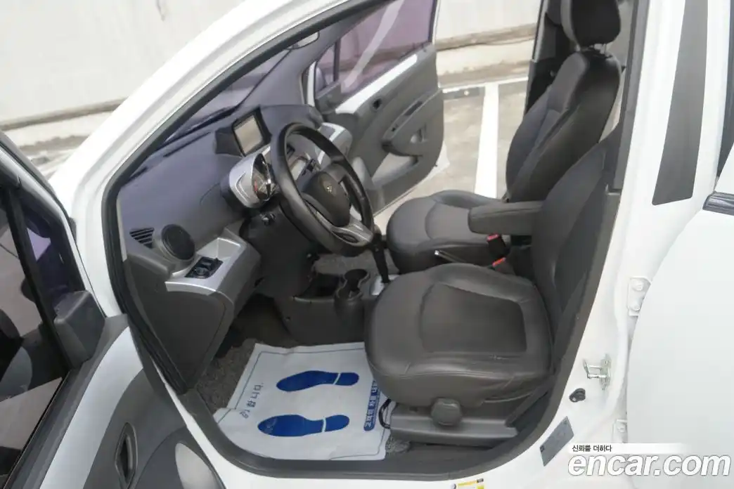 Chevrolet Spark 2014 1.0 Автомат в Москве № 719570, фото 10