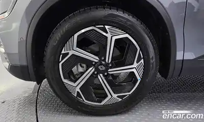 Renault QM6 2025 2.0 Автомат в Москве № 719683, миниатюра 5