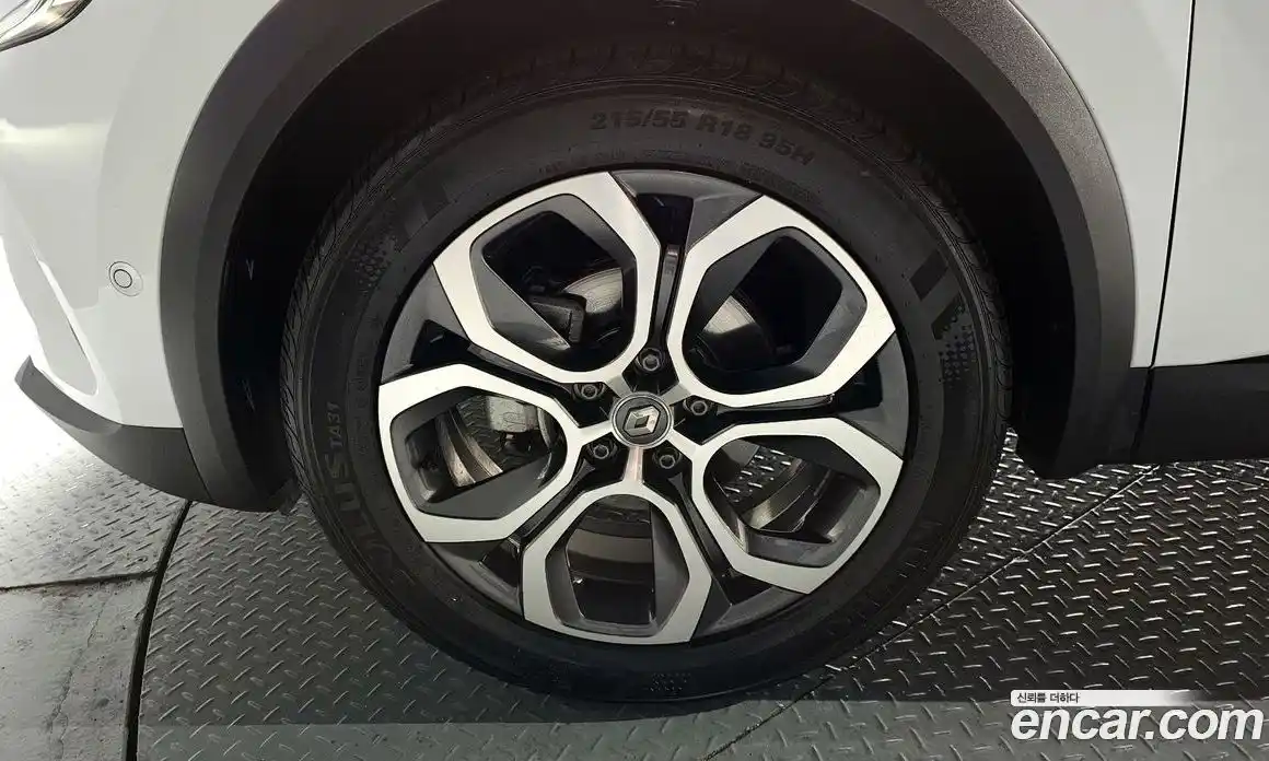 Renault Captur 2020 1.3 Автомат в Москве № 719893, фото 5