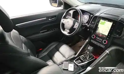 Renault QM6 2021 2.0 Автомат в Москве № 720021, миниатюра 11