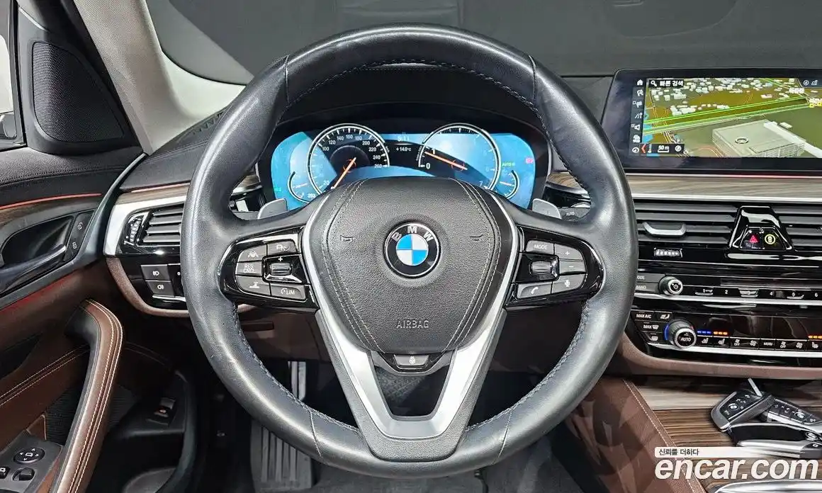 BMW 5-Series 2018 2.0 Автомат в Москве № 721176, фото 14