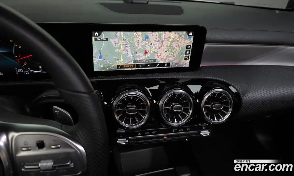 Mercedes-Benz CLA-Class 2023 2.0 Автомат в Москве № 722098, фото 14