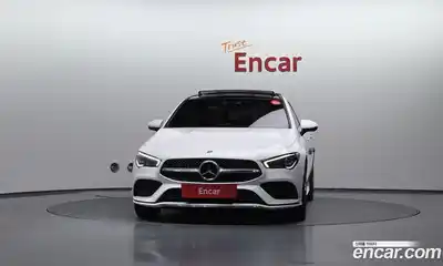 Mercedes-Benz CLA-Class 2023 2.0 Автомат в Москве № 722098, миниатюра 3