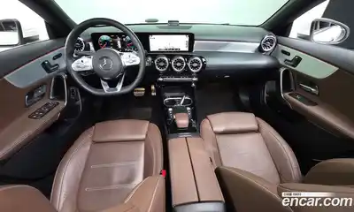 Mercedes-Benz CLA-Class 2023 2.0 Автомат в Москве № 722098, миниатюра 7