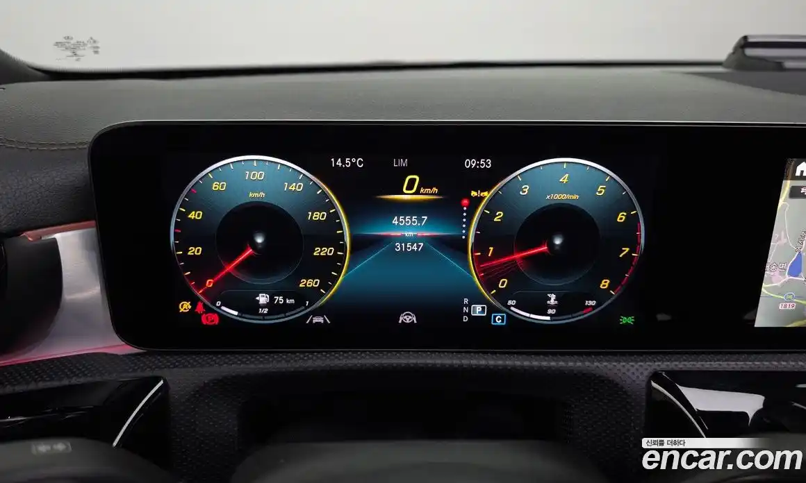 Mercedes-Benz CLA-Class 2023 2.0 Автомат в Москве № 722098, фото 8