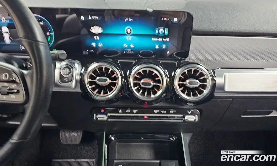 Mercedes-Benz GLB-Class 2021 1.9 Автомат в Москве № 722721, фото 15