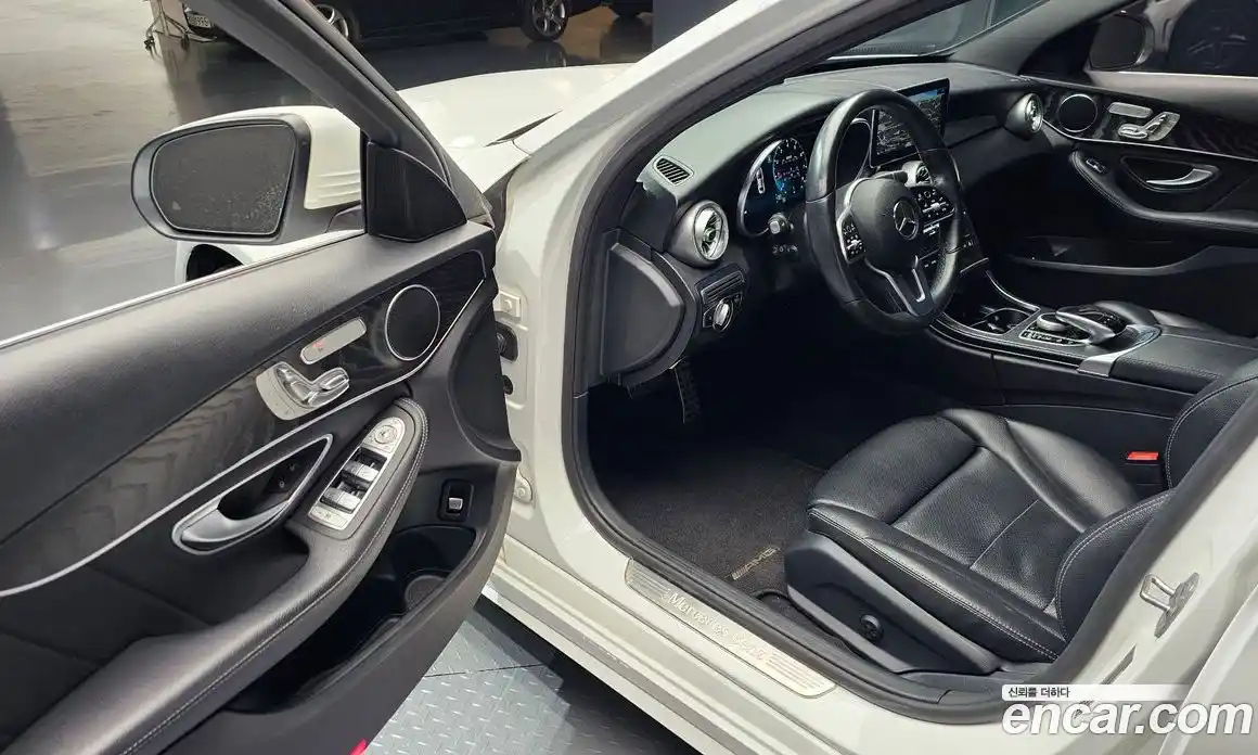 Mercedes-Benz C-Class 2019 1.9 Автомат в Москве № 722779, фото 11