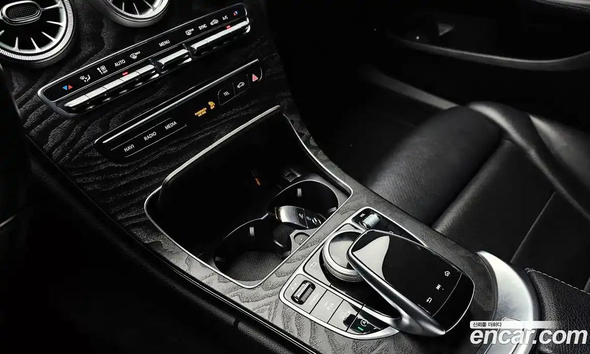 Mercedes-Benz C-Class 2019 1.9 Автомат в Москве № 722779, фото 18