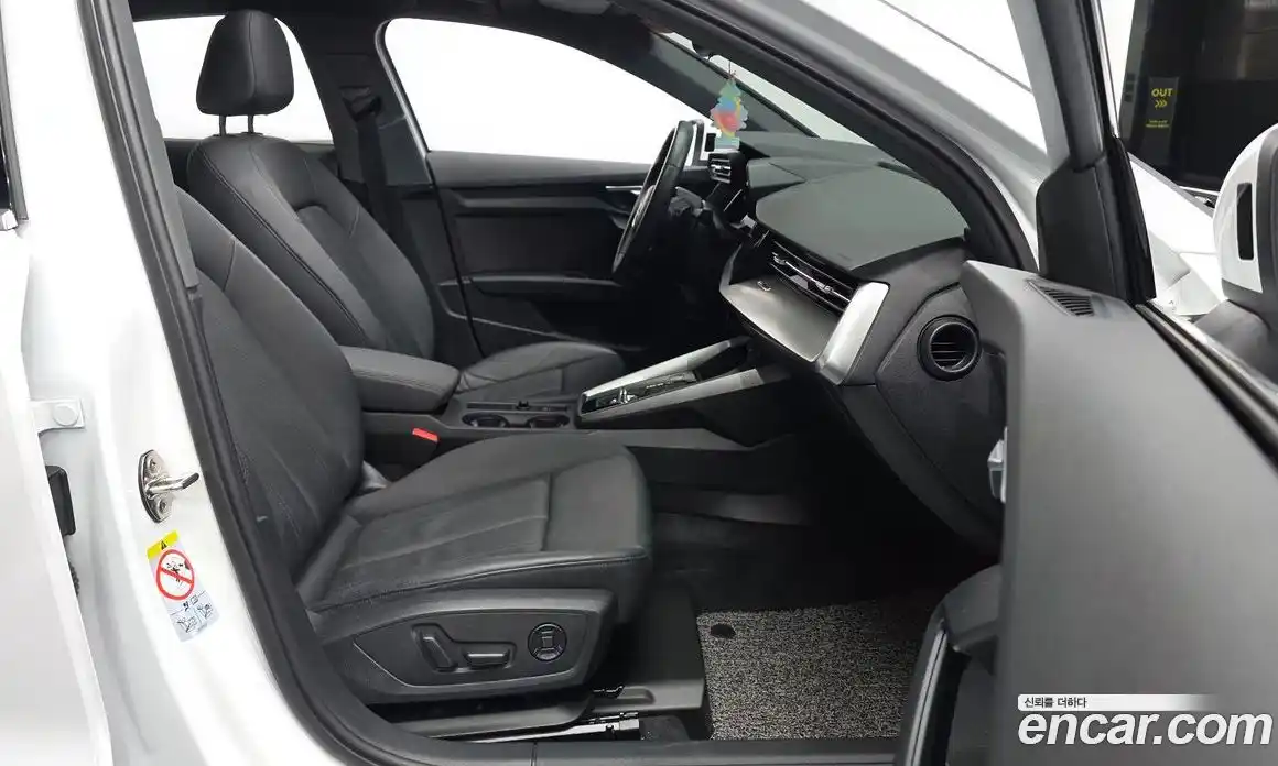 Audi A3 2022 2.0 Автомат в Москве № 723298, фото 11