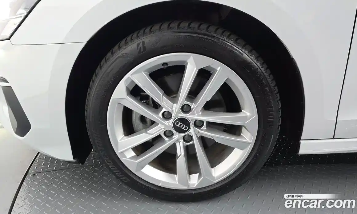 Audi A3 2022 2.0 Автомат в Москве № 723298, фото 5