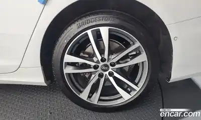 Audi A6 2022 2.0 Автомат в Москве № 723437, миниатюра 5