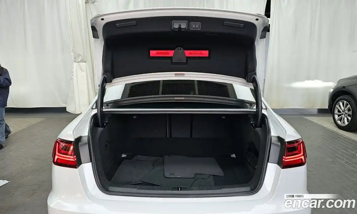 Audi A6 2018 2.0 Автомат в Москве № 723636, фото 20