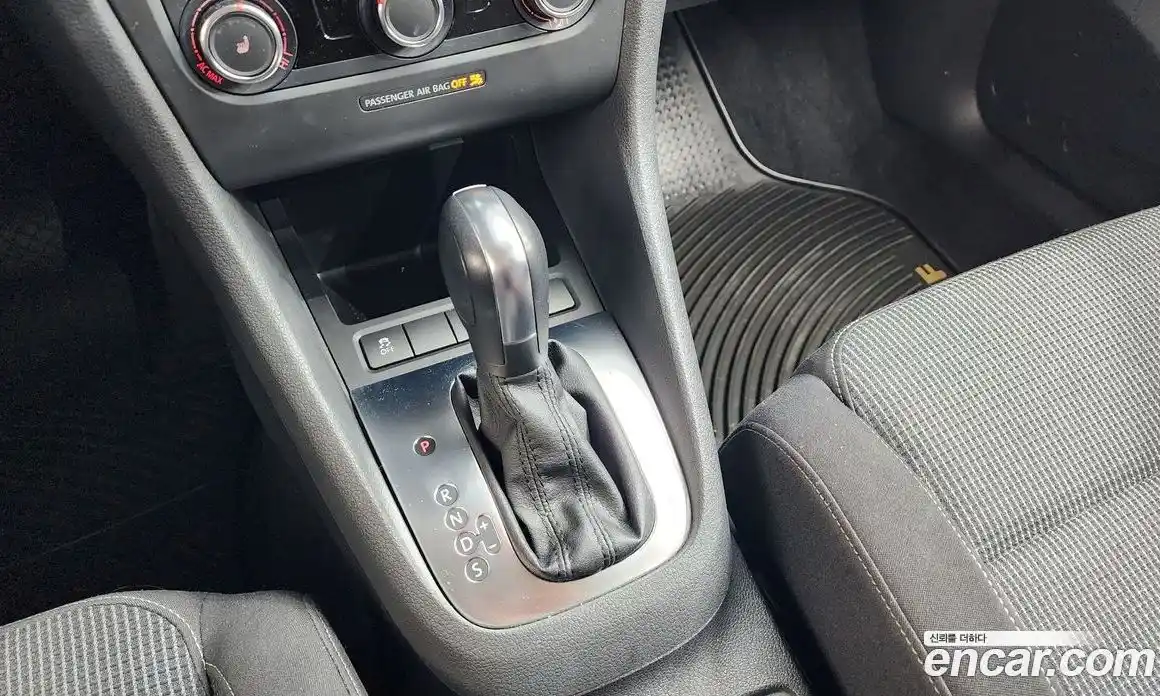 Volkswagen Golf 2011 2.0 Автомат в Москве № 725152, фото 9