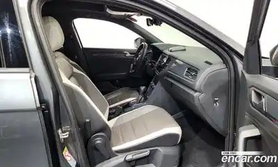 Volkswagen T-Roc 2021 2.0 Автомат в Москве № 725161, миниатюра 11